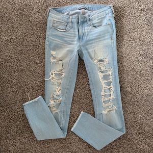 AEO Light Wash Distressed Ripped Skinny Jean